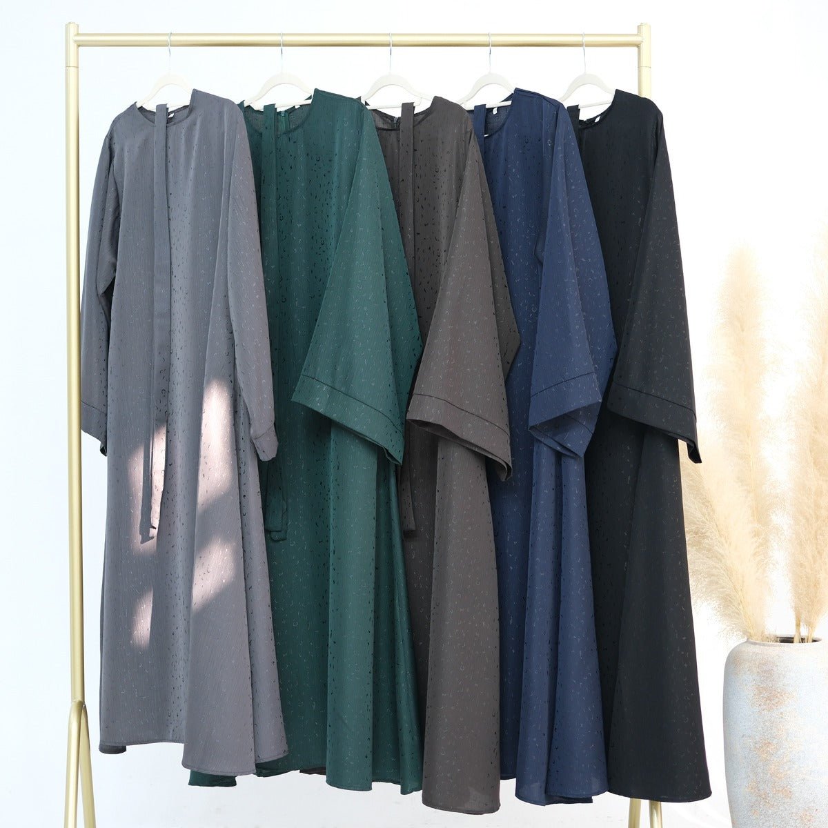 Modest  Elegant Solid Color Abaya Robe with Wide Sleeves & Detachable Belt(MA279)