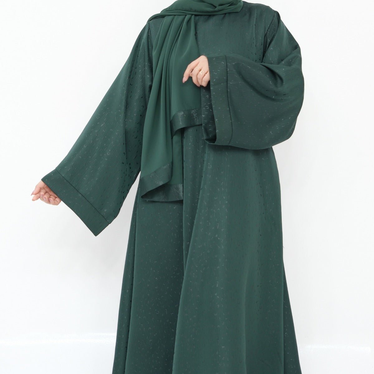 Modest  Elegant Solid Color Abaya Robe with Wide Sleeves & Detachable Belt(MA279)