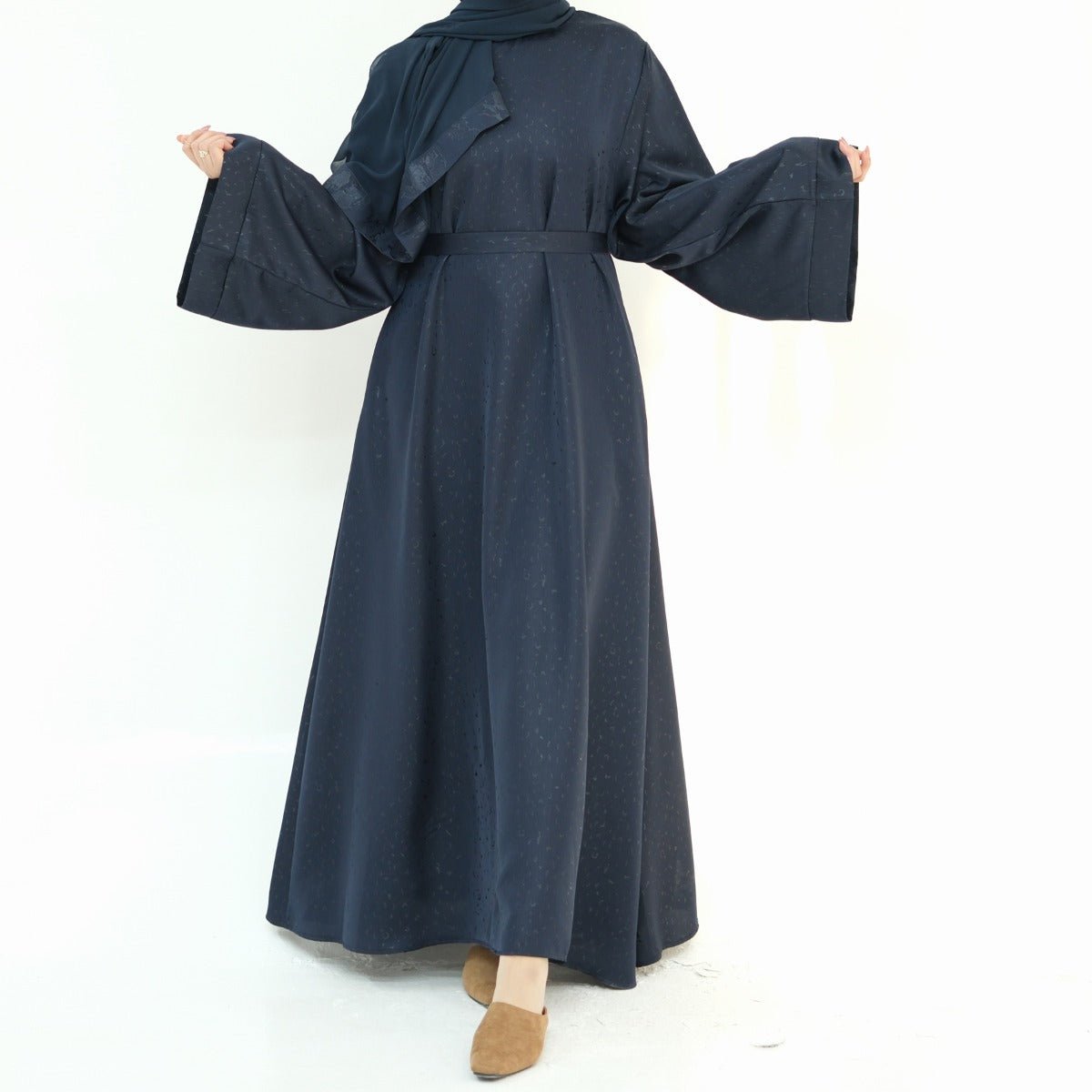 Modest  Elegant Solid Color Abaya Robe with Wide Sleeves & Detachable Belt(MA279)