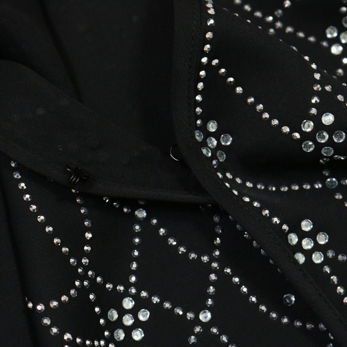 Modest Muslim Loose Fit Black Diamond Embellished V-Neck Abaya Dress(MOA208)