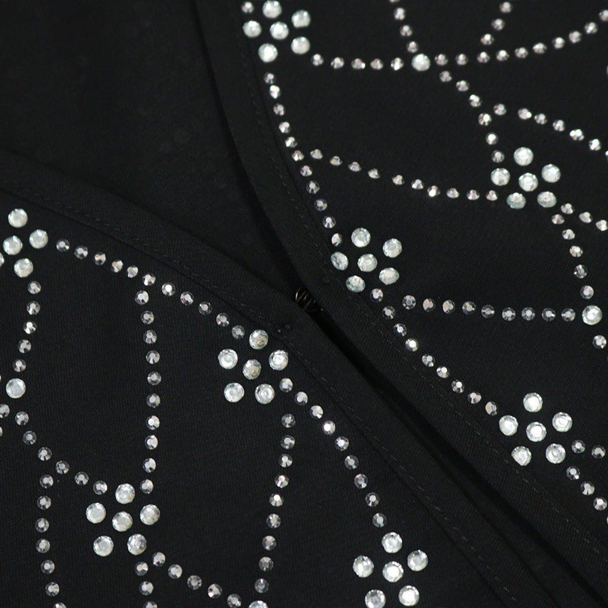 Modest Muslim Loose Fit Black Diamond Embellished V-Neck Abaya Dress(MOA208)