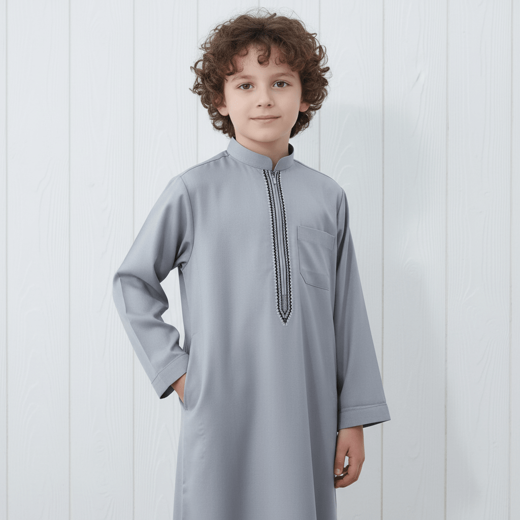 Muslim Boys Embroidered Thobe with Pockets (MKB013)