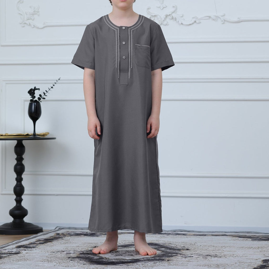 Muslim Boys Short Sleeve Embroidered Thobe with Pockets (MKB015)