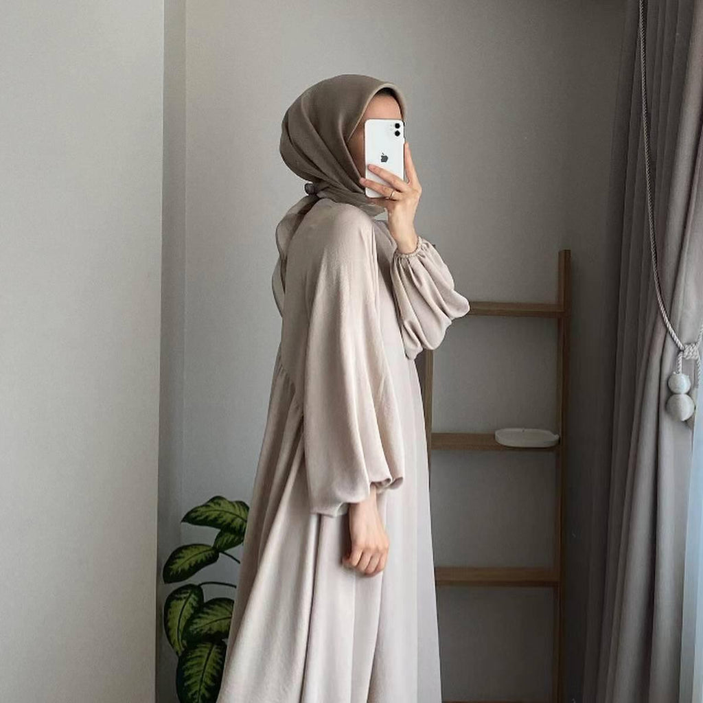 Relaxed Fit Lantern Sleeves Crepe Abaya (MA190)