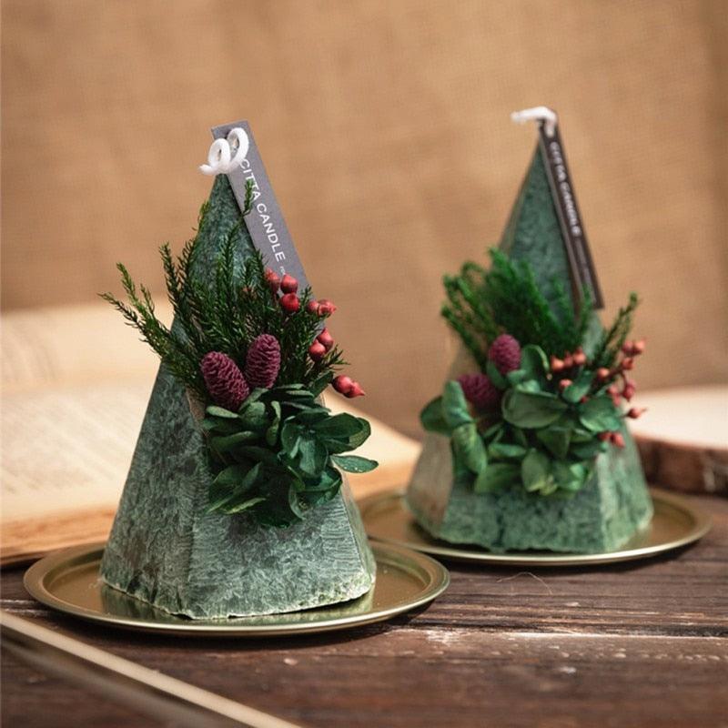 New Nordic Christmas Tree Scented Candle Simple Wedding Home Decor Christmas Tree Scented Candle Cute Candle for Christmas New Years Long Burn Time Unique Fragrance Candle