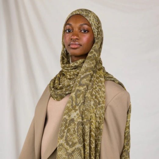 Painted Watercolor Cotton Hijab in Bohemian Style (MH141)