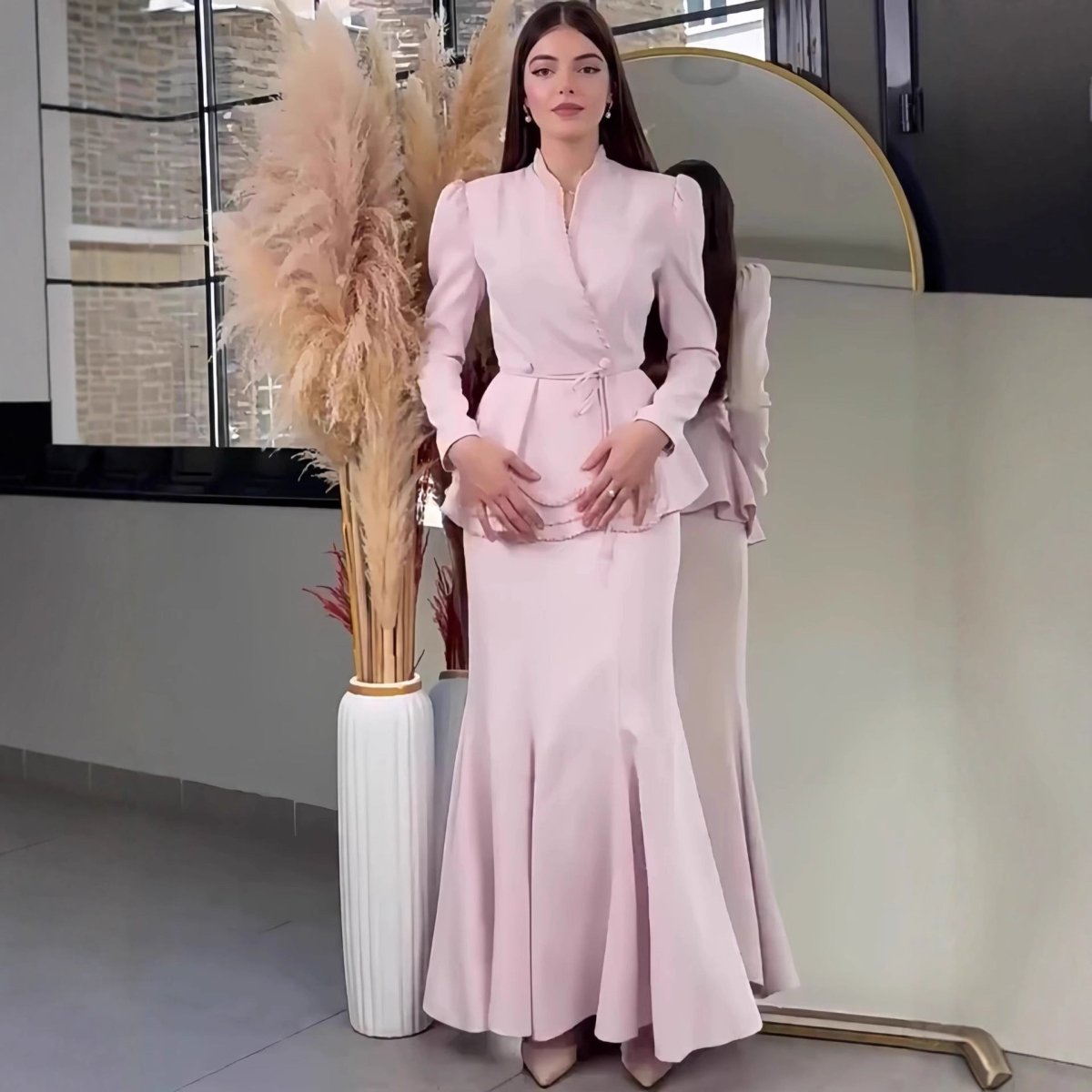 Pearl-Trimmed Blazer & Skirt Set(MS249)