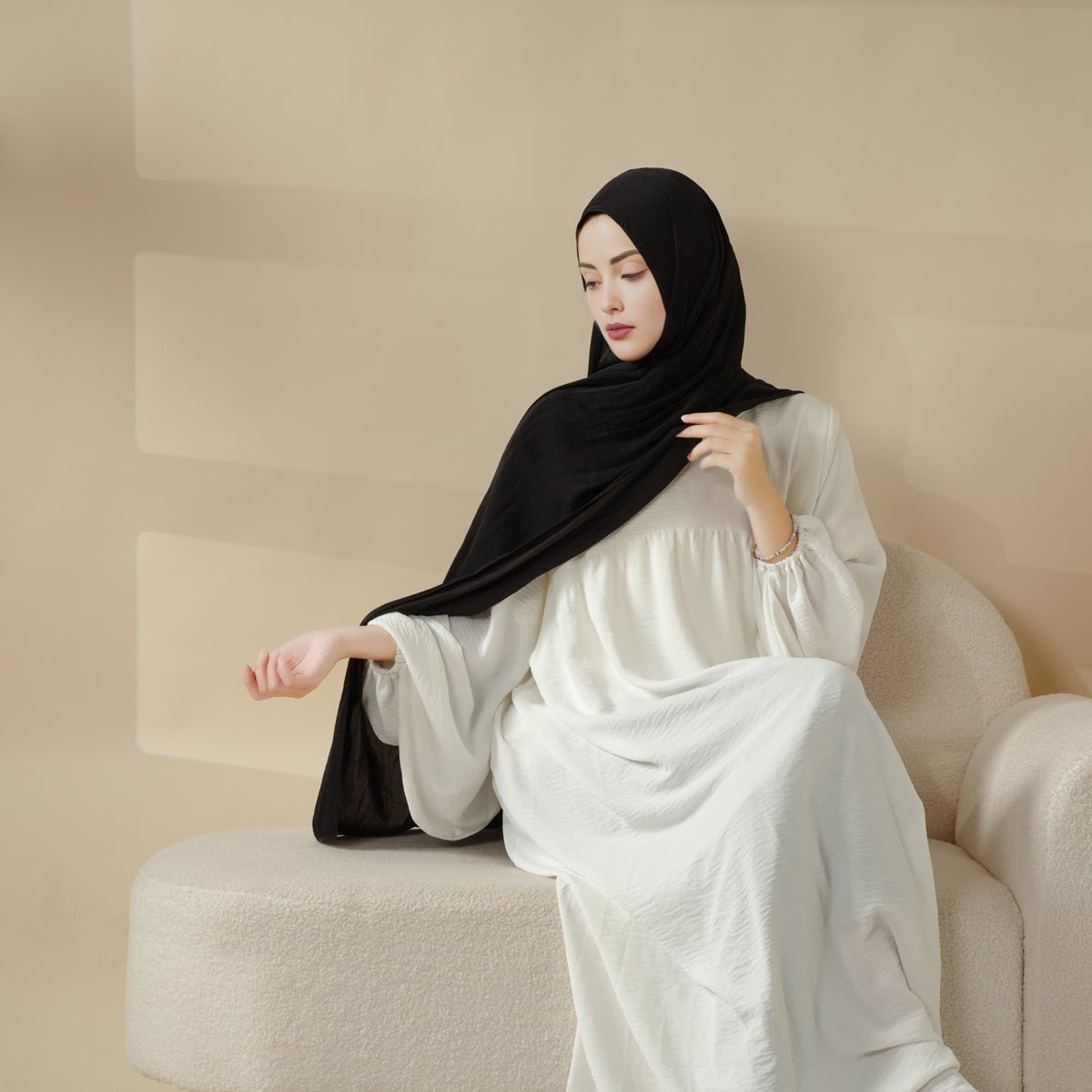 Premium Velvet Hijab New Scarf (MH002)