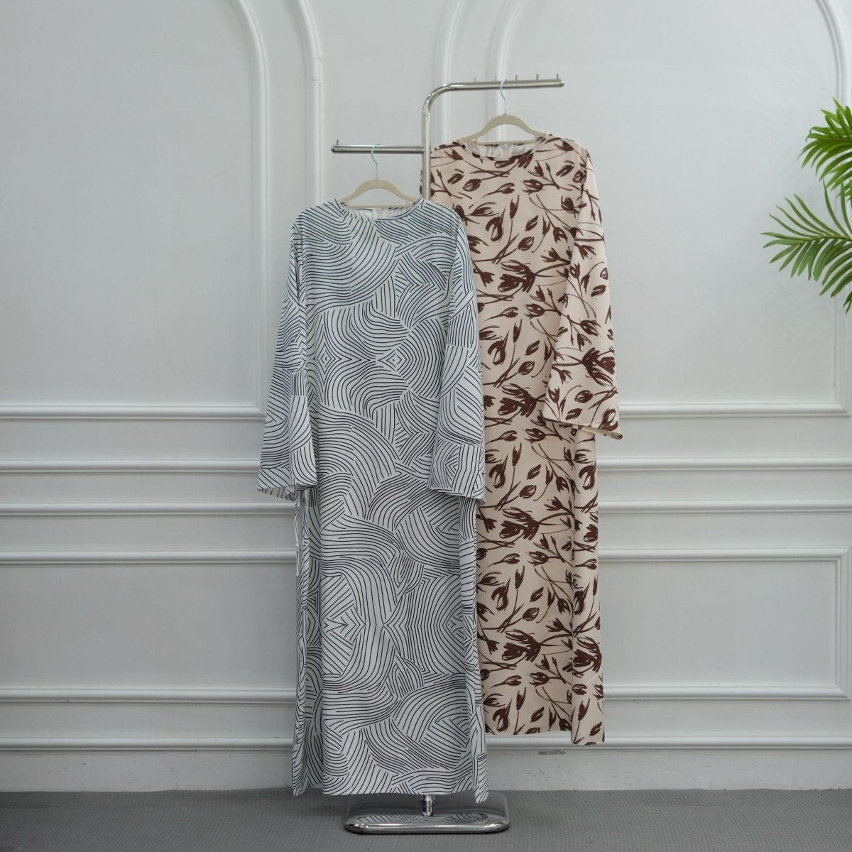 Printed Washed-Crinkle Bell Sleeve Maxi Dress(MS474)