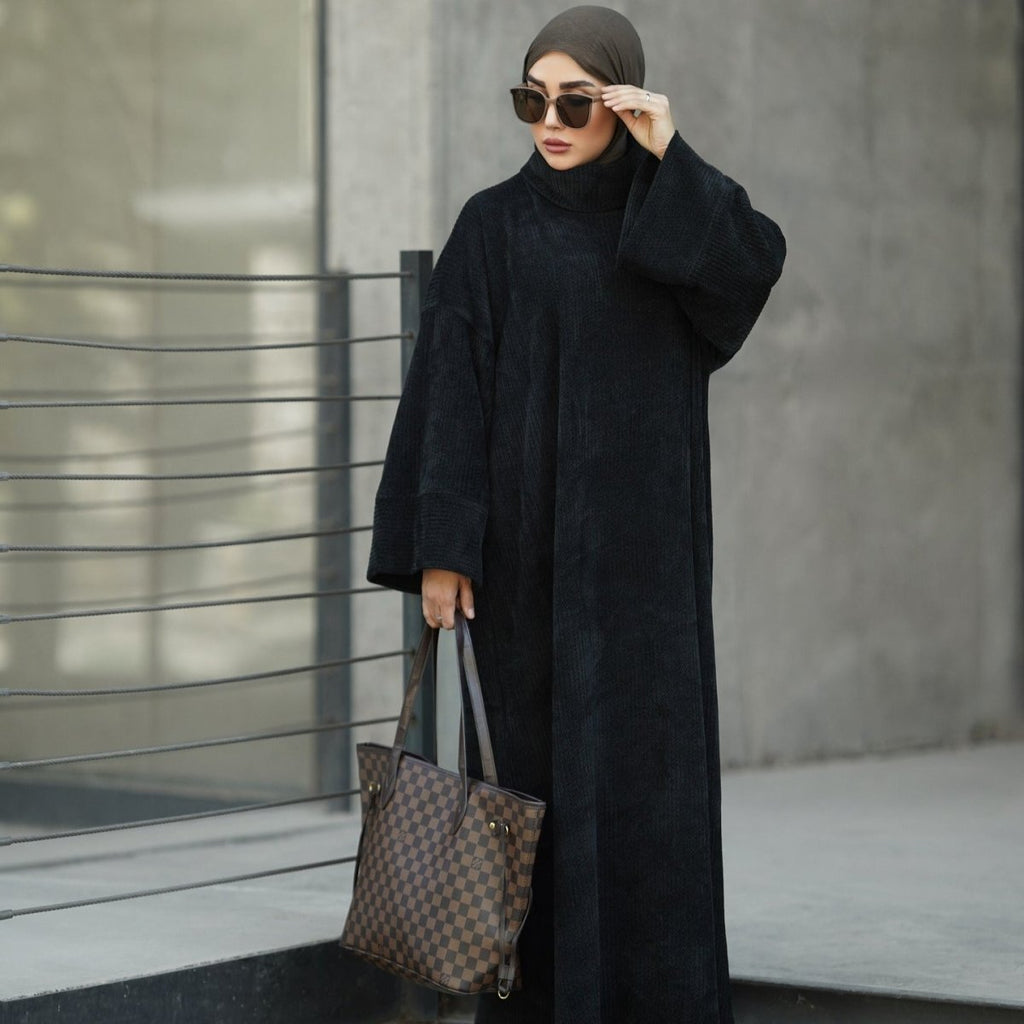 Relaxed Turtleneck Abaya with Pockets (MA383)