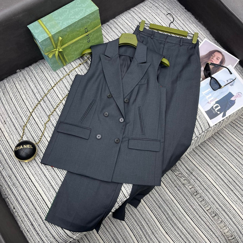 Gucci Women's Vest and Trousers Set