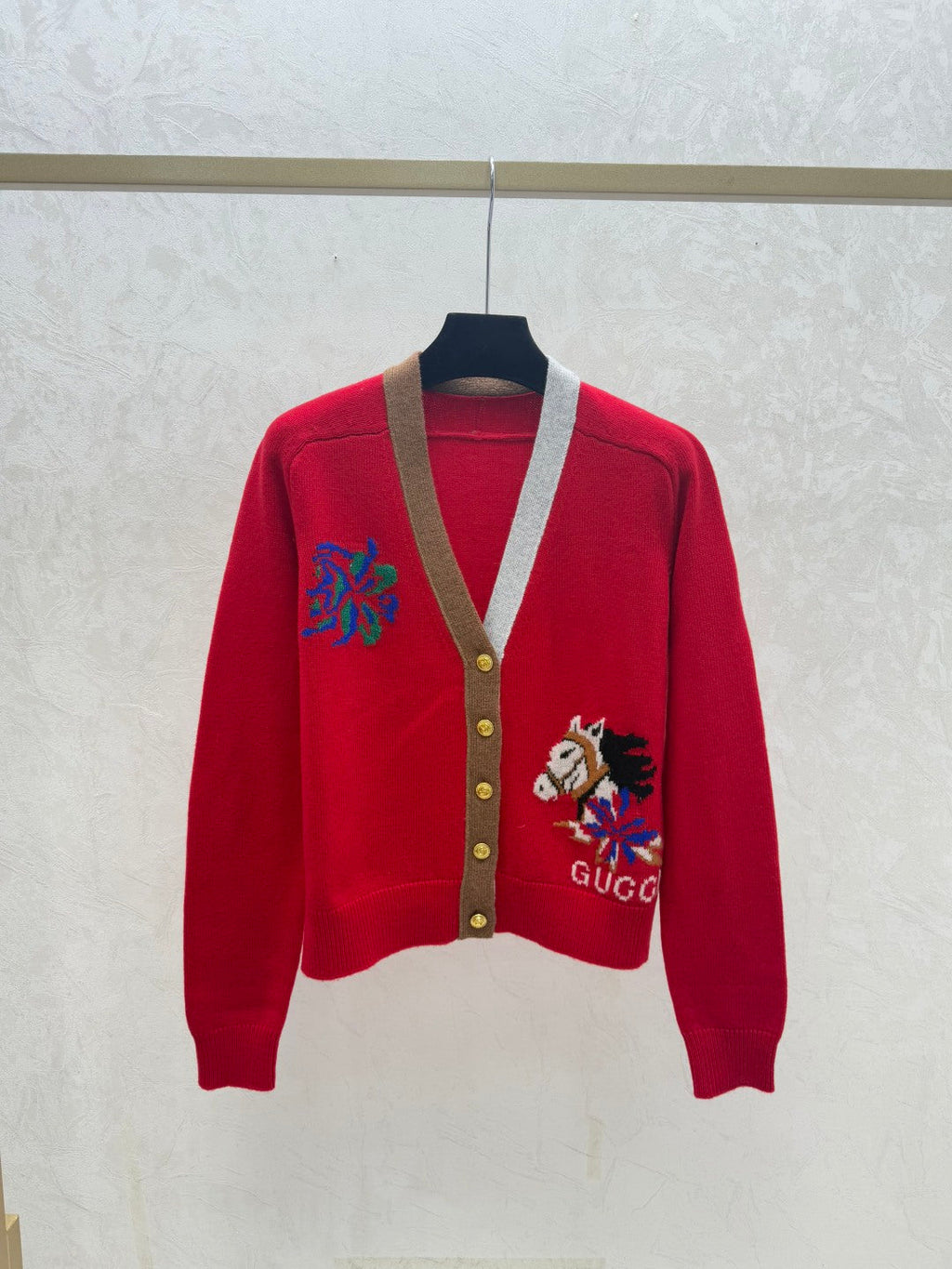 Gucci Women's V-neck Knitted Cardigan