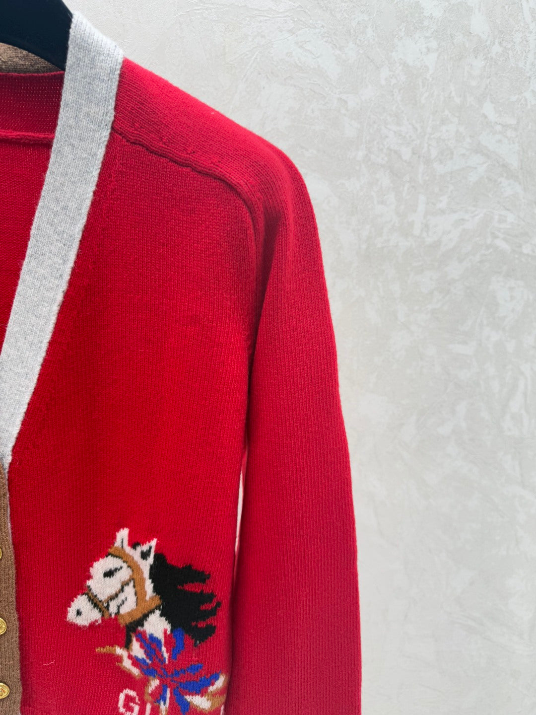 Gucci Women's V-neck Knitted Cardigan