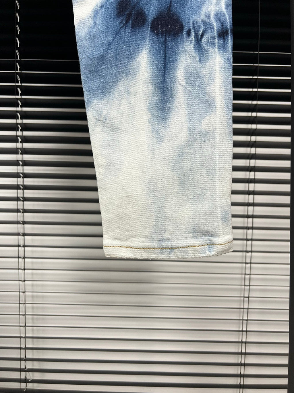 Amiri Distressed Slim Fit Jeans
