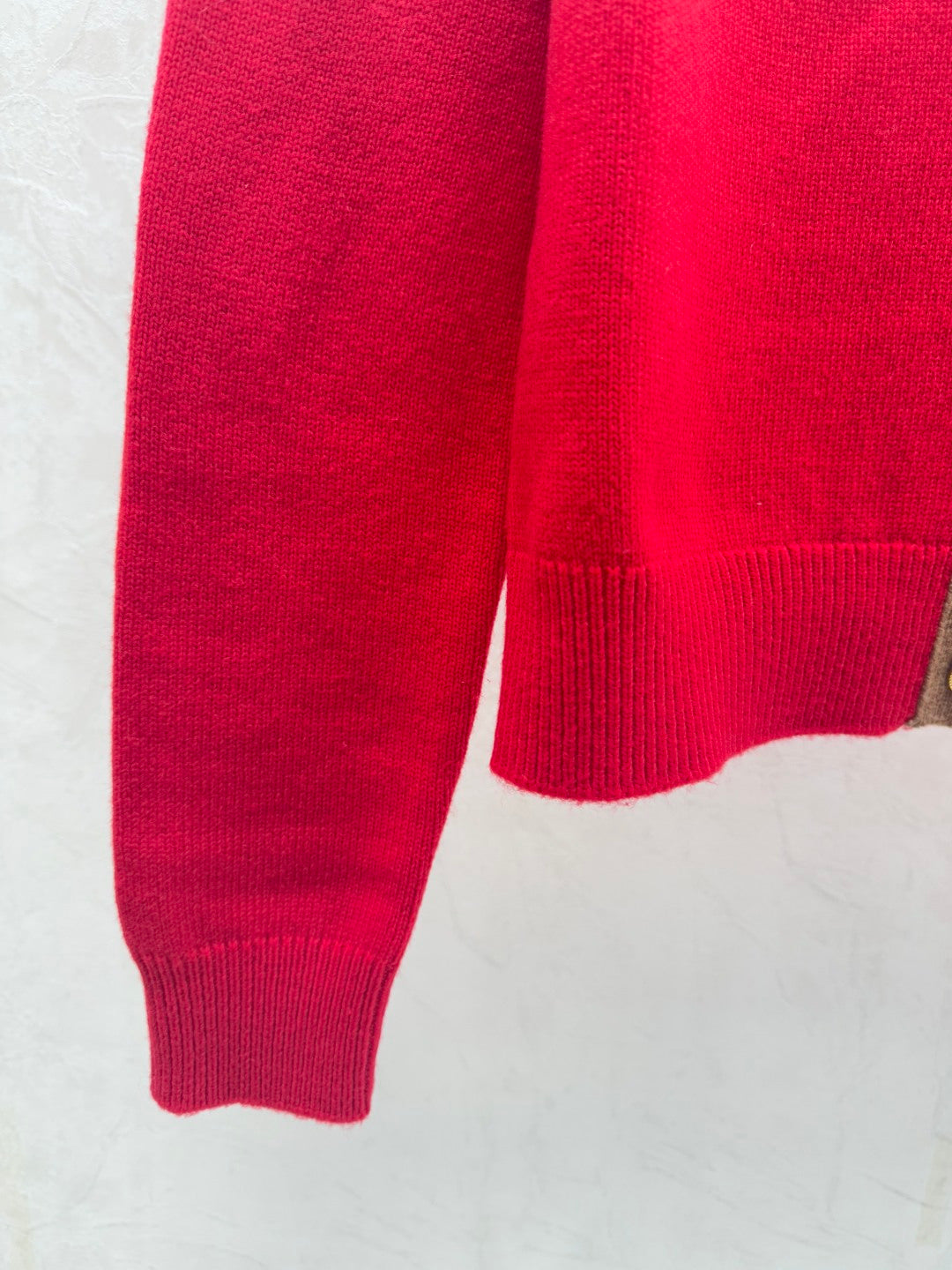 Gucci Women's V-neck Knitted Cardigan