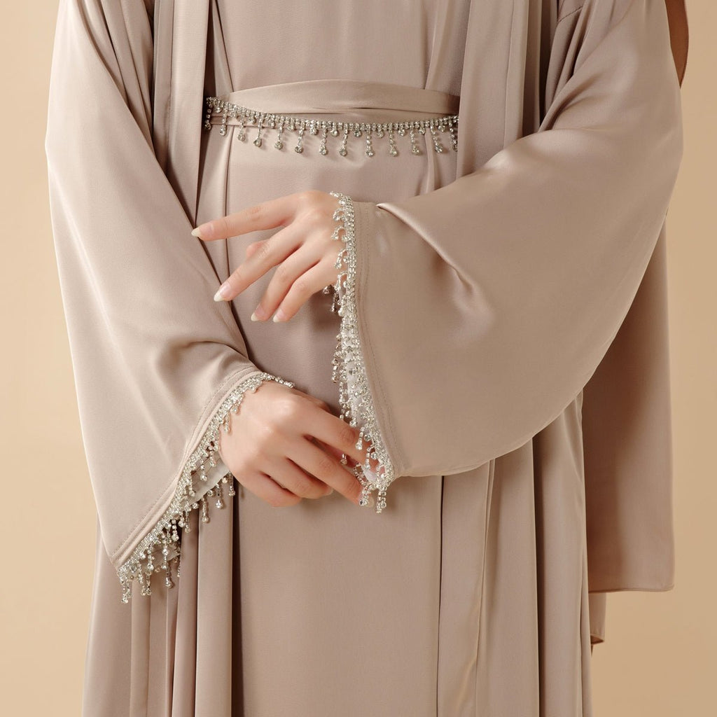 Satin Abaya With Matching Belt Made Of Diamond Tassel (MOA010)