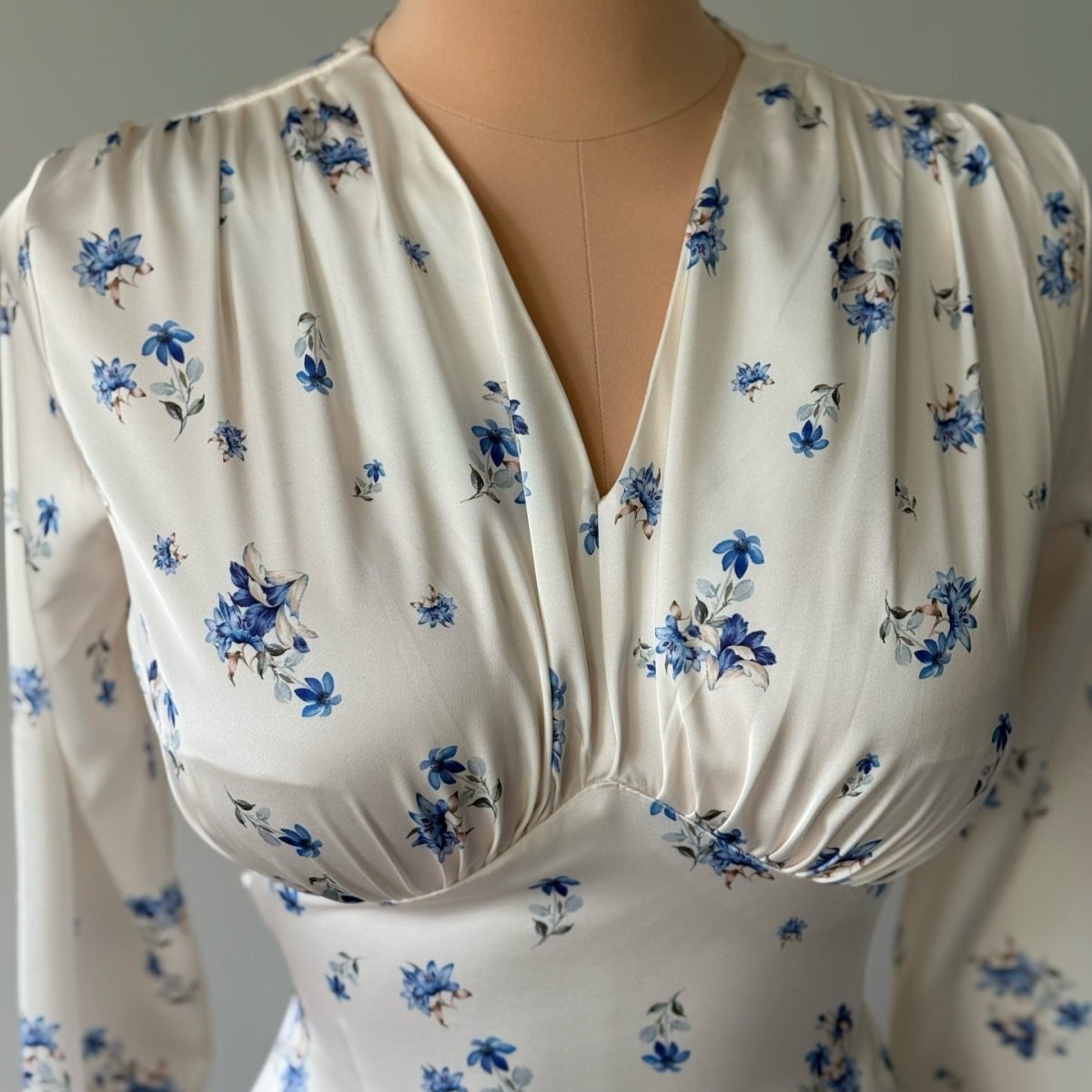 Satin Floral Print V-Neck Maxi Dress(MS378)