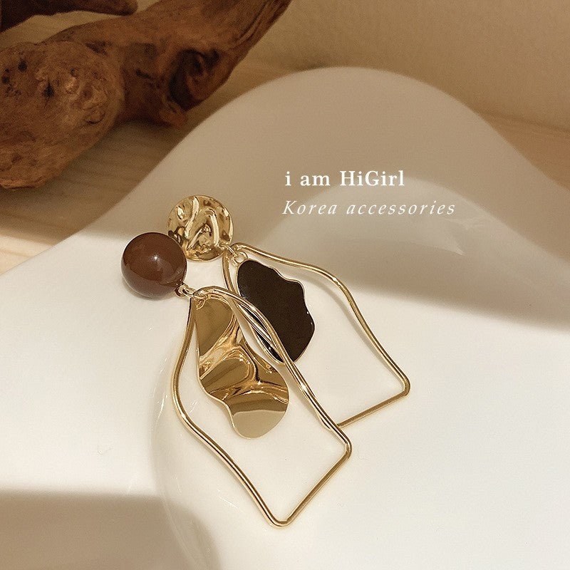 Sculptural Asymmetric Drop Earrings with Abstract Lines (MAC321)