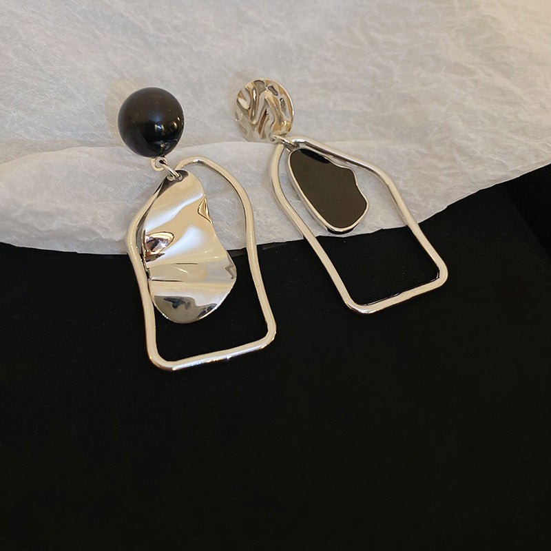 Sculptural Asymmetric Drop Earrings with Abstract Lines (MAC321)