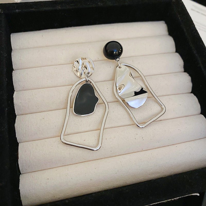 Sculptural Asymmetric Drop Earrings with Abstract Lines (MAC321)