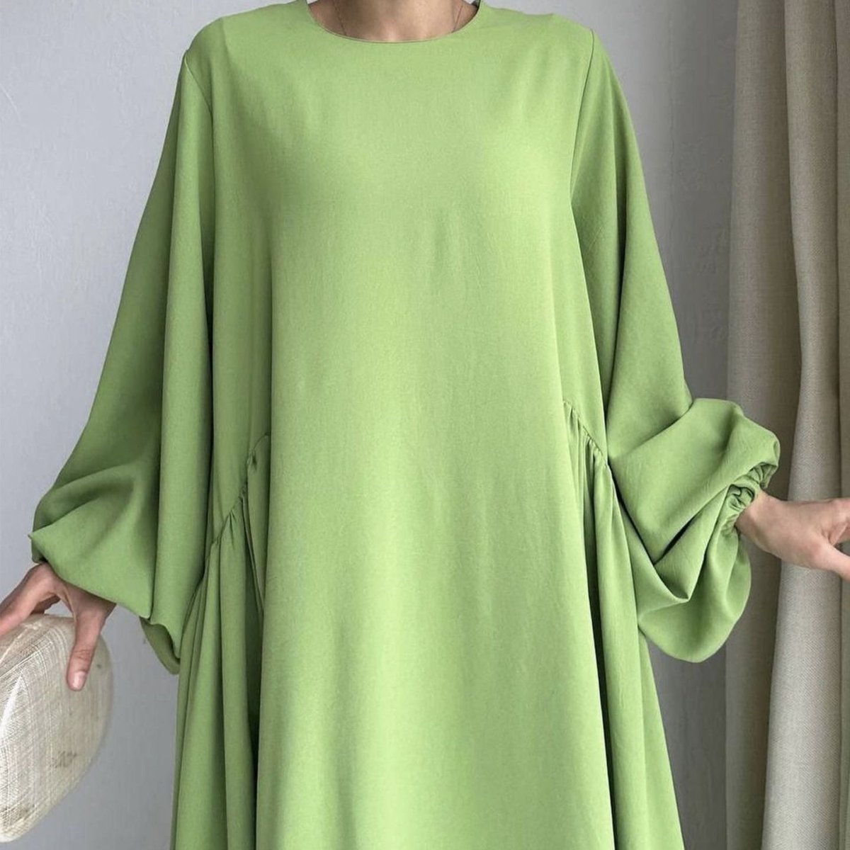 Simple Puff Balloon Sleeve Abaya (MA066)