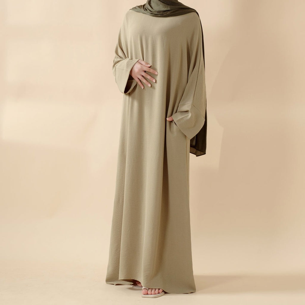 Simple Vintage Pleated Abaya (MA042)