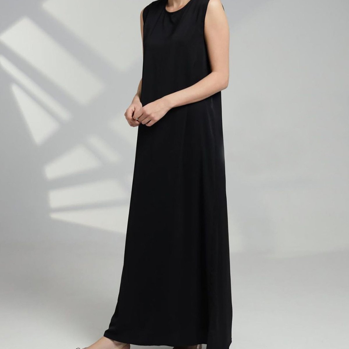 Sleeveless Slip Maxi Dress | Relaxed Fit Base Layer Abaya Dress(MS190)