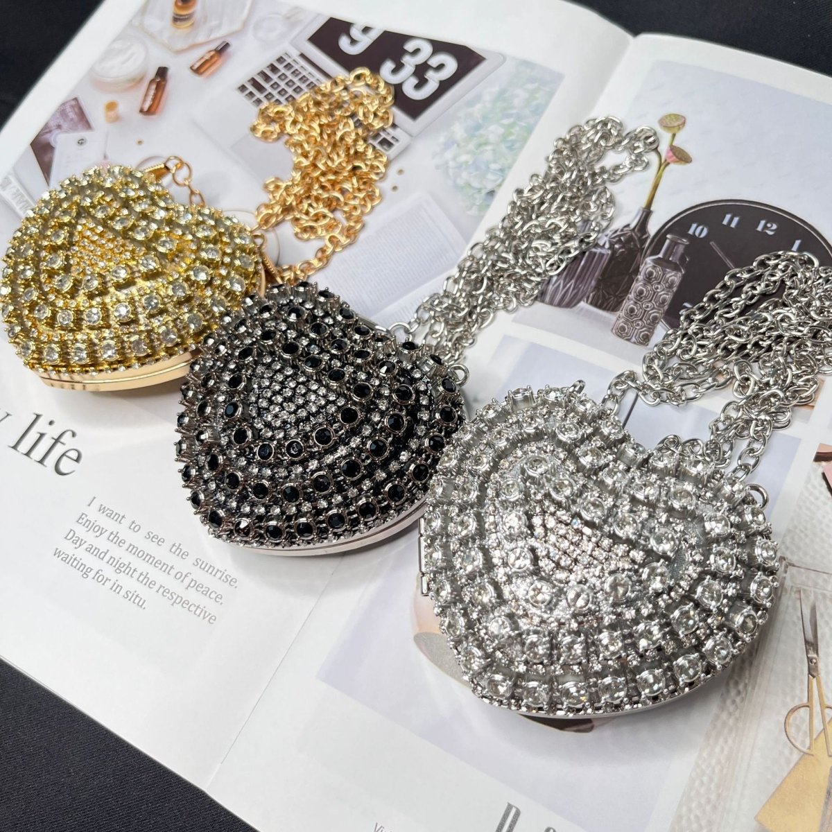 Sparkling Heart-Shaped Crossbody Bag Everyday Glam Diamond-Studded Mini Purse (MAC279)