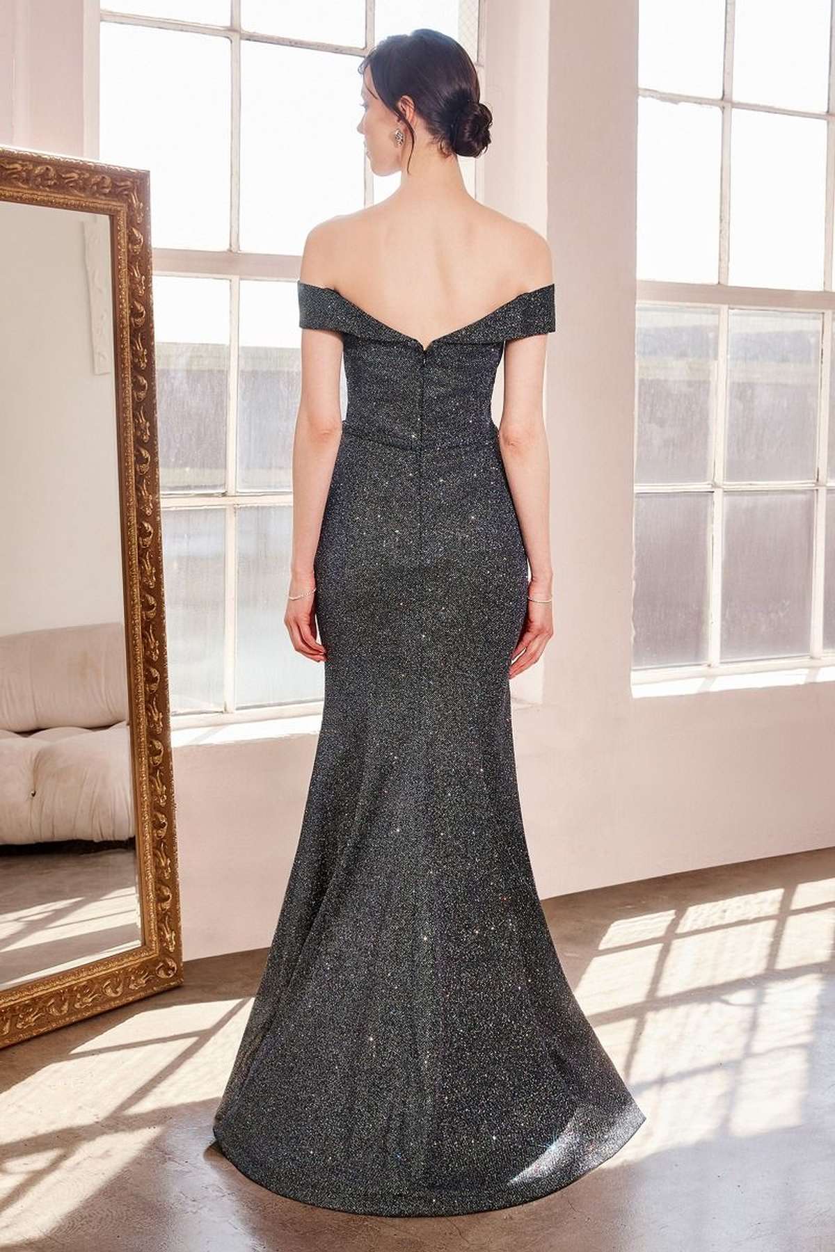 Ladivine Amoris T602 Off Shoulder Sweetheart Neck Fitted Prom Gown