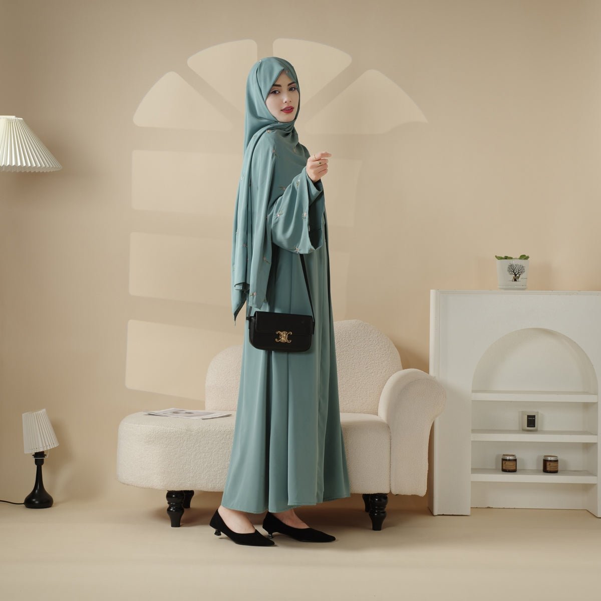 Tulip Embroidery Open Abaya 4-Piece Set (MOA051)