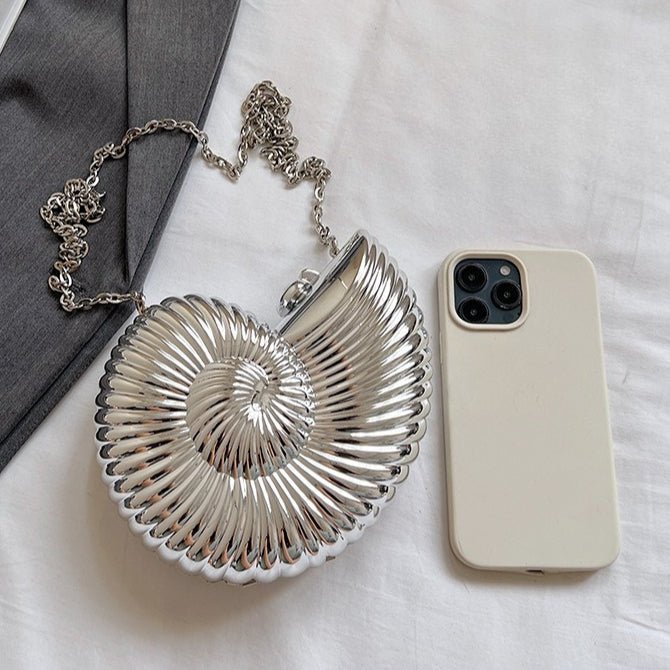 Unique Chic Conch Shell Inspired Clutch Bag (MAC311)