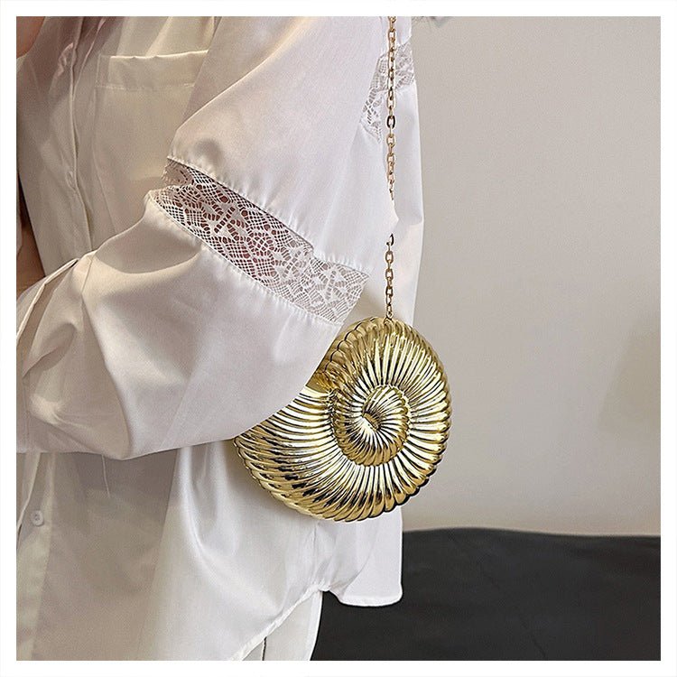 Unique Chic Conch Shell Inspired Clutch Bag (MAC311)