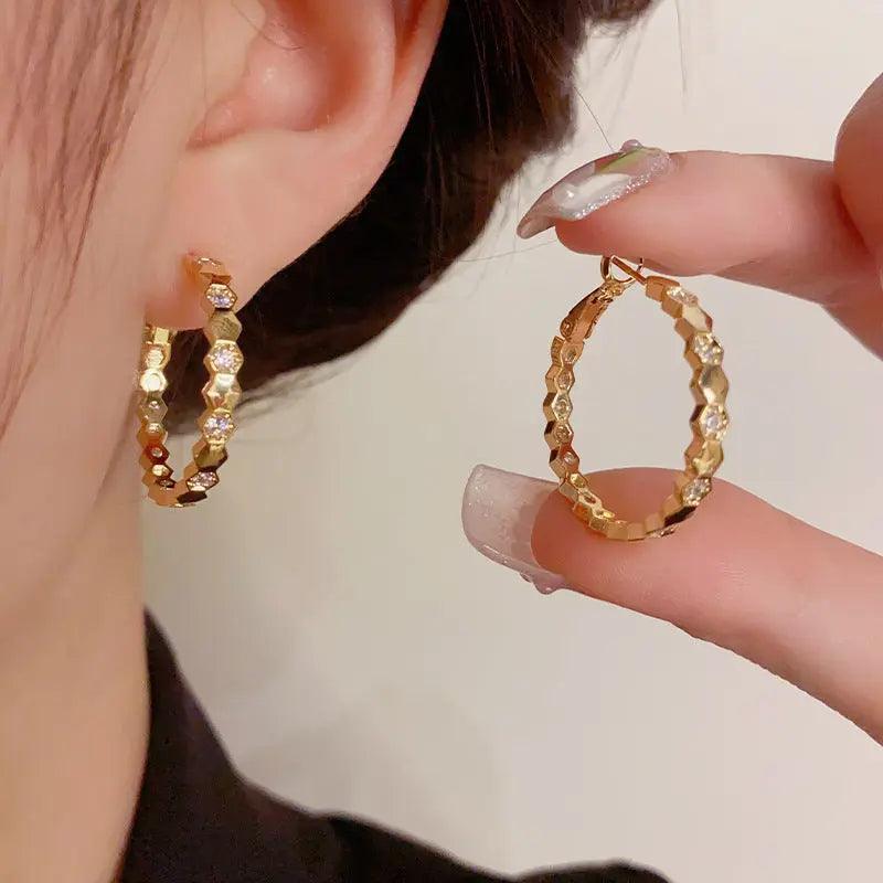MAC147 Vintage Style Zircon Inlaid Hoop Earrings Elegant