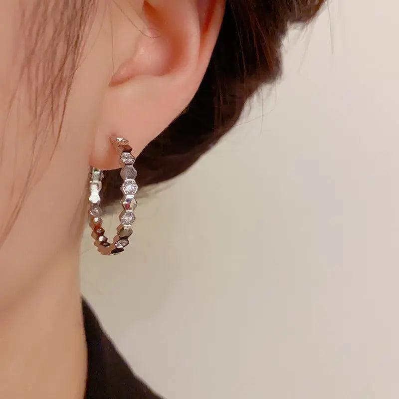 MAC147 Vintage Style Zircon Inlaid Hoop Earrings Elegant