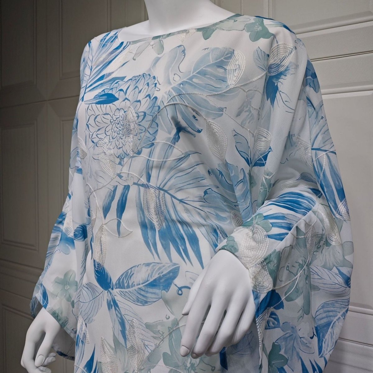 Watercolor Floral Kaftan Abaya | Batwing Sleeve Pullover Abaya (MA371)