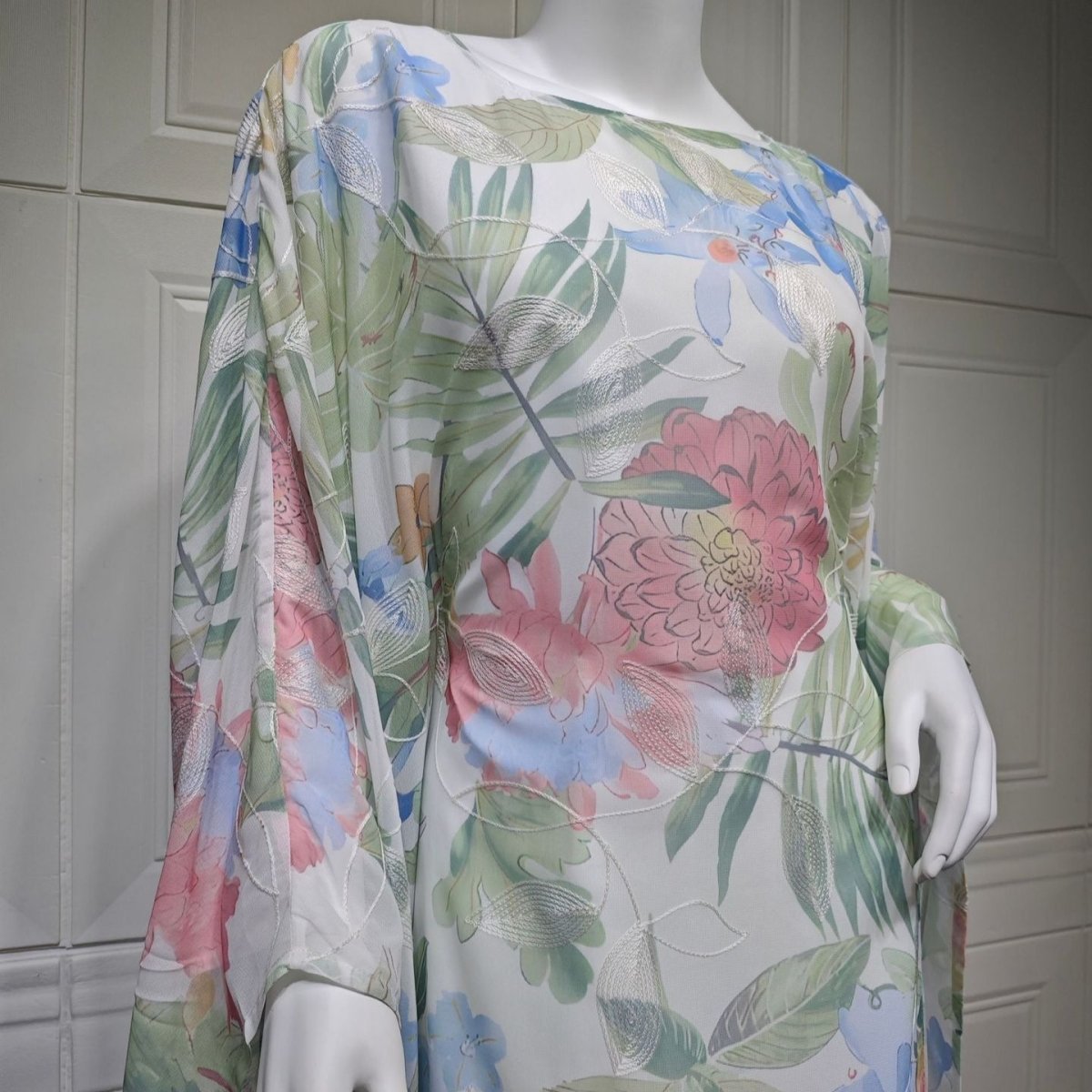 Watercolor Floral Kaftan Abaya | Batwing Sleeve Pullover Abaya (MA371)