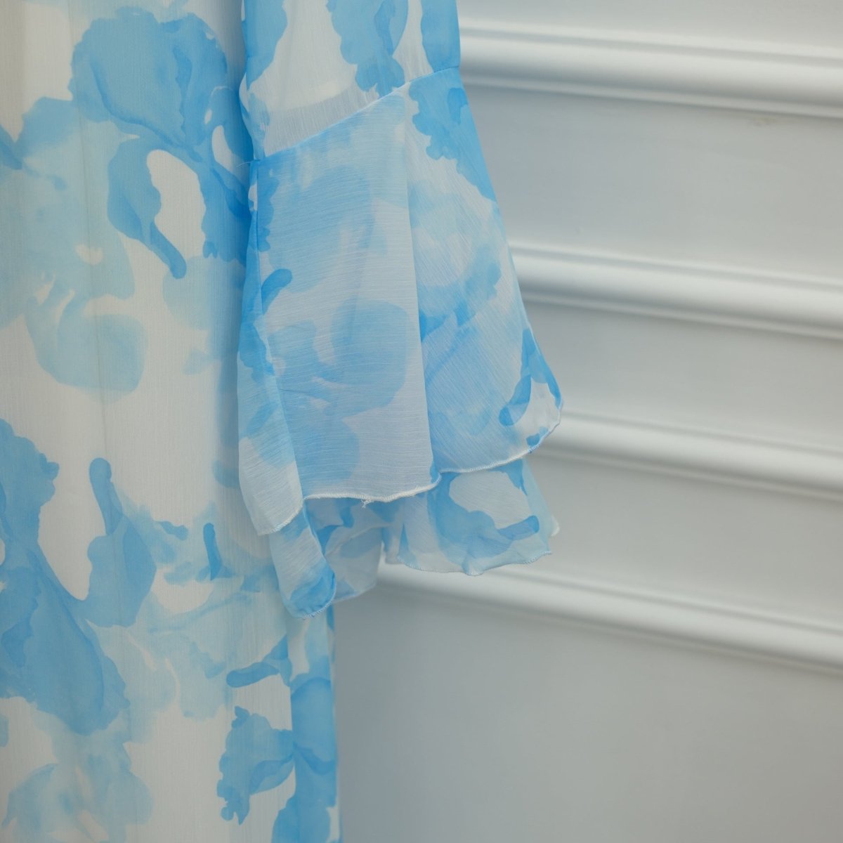 Watercolour Print Double-Layer Flared-Sleeve Maxi Dress(MS479)
