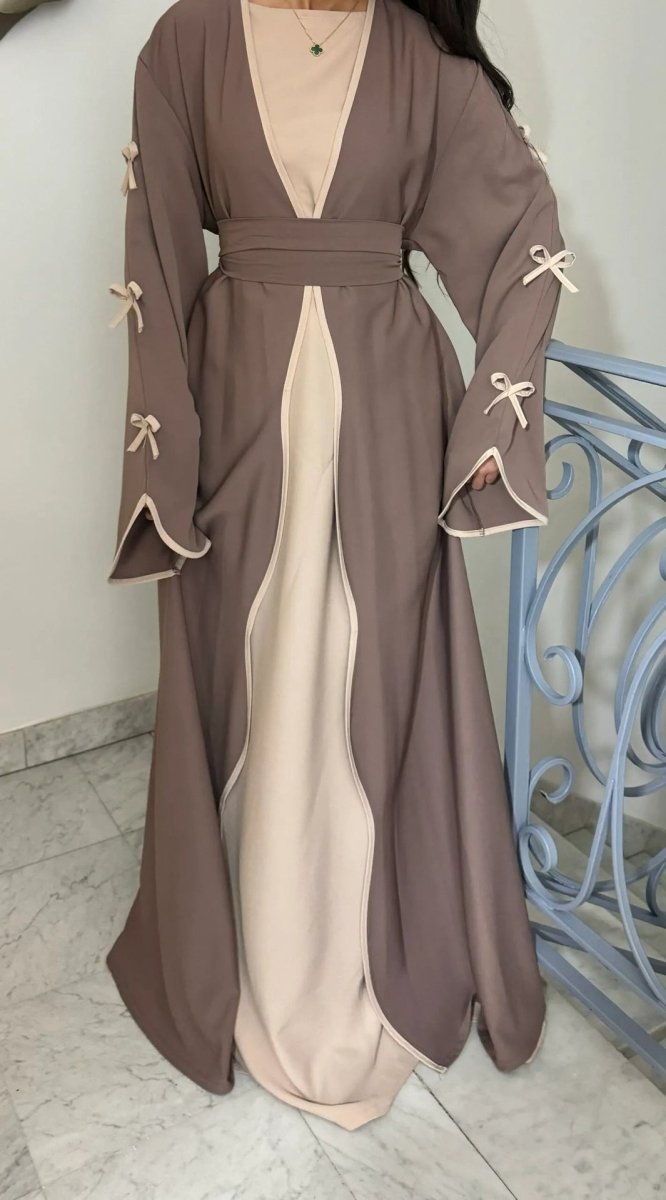 Wavy Edge Bow Embellished Open Abaya (MOA133)