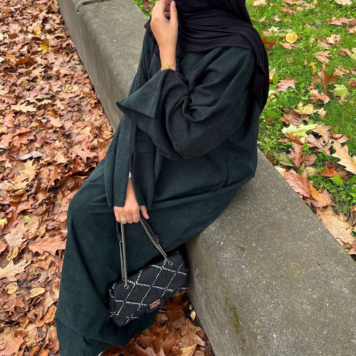 Wide Sleeve Corduroy Abaya (MA045)