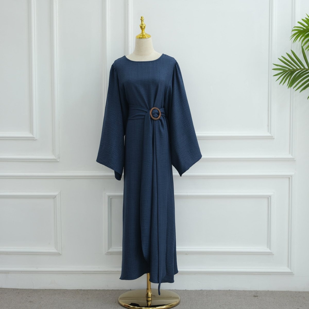 Wide Sleeve Textured Twill Blend Abaya with Belt(MA333)