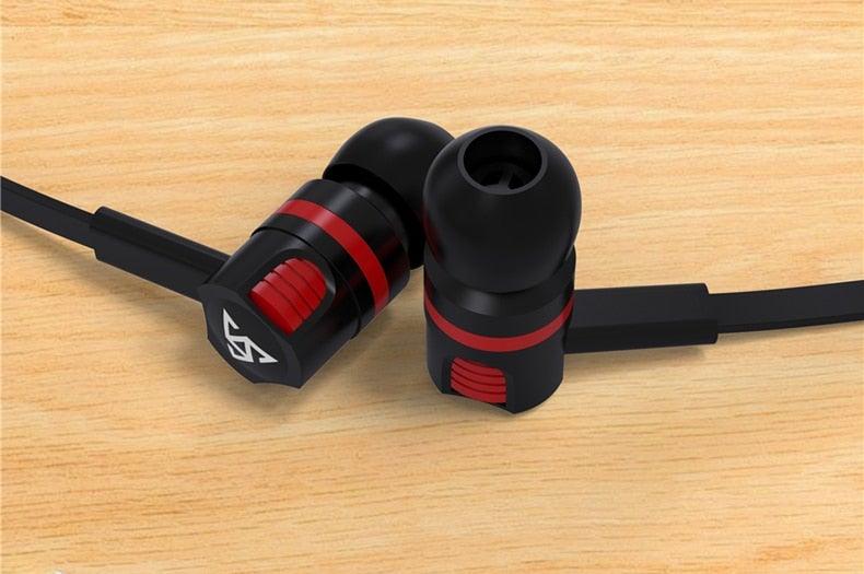 Wired in-Ear Headphones With Tangle-Free Cord Noise Isolating Bass Driven Sound Metal Earphones Carry Case Ear Bud Tips In-ear Earphone  Super Bass Sound Sport Headset With Mic for Phones Ear Phone For Women 3.5mm