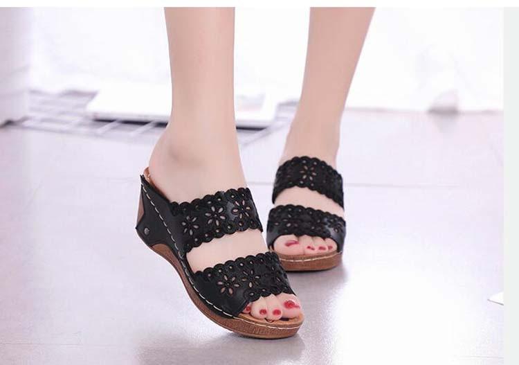 Woman Sandals For Beach Slip On Fashion Sandals Women Thick Bottom Footwear Flat Sandals Soft Leather Vintage Summer Casual Non-Slip Beach Platform Shoes Sandals